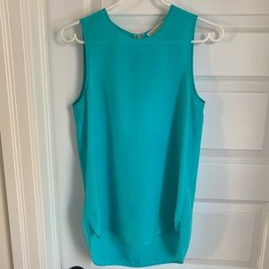 Michael kors sleevless blouse